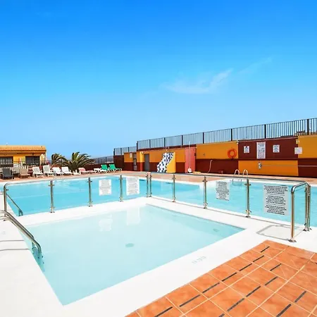 Surf Sea View Apartment